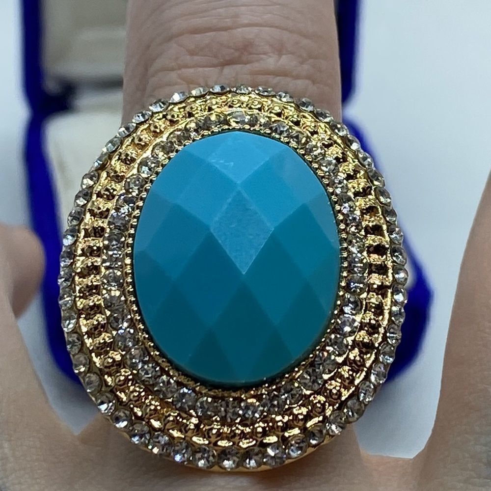 šĀ GoldāToneāTurquoiseā&āRhinestoneāRing - Picture 4 of 5